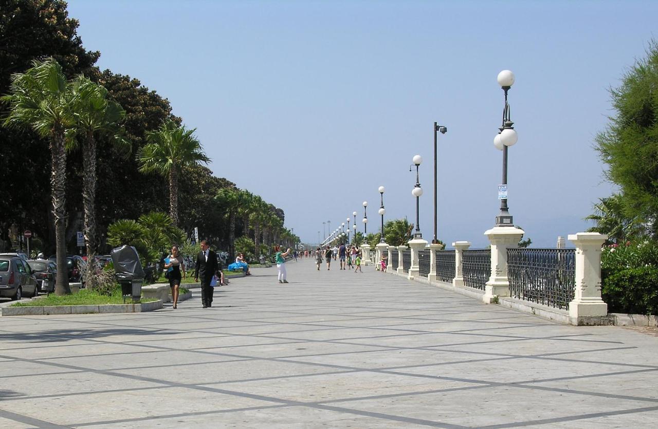 Villa La Fenice Reggio di Calabria Luaran gambar