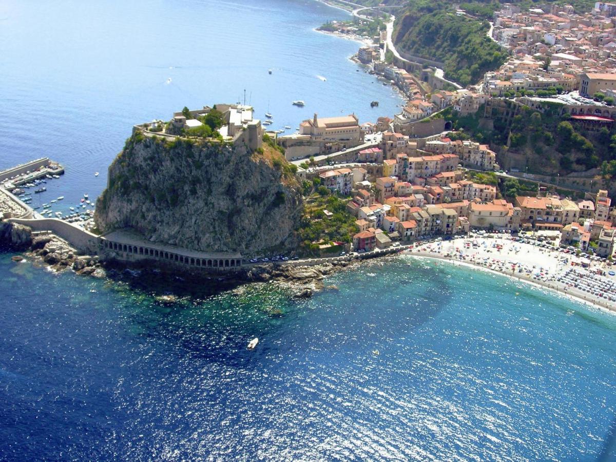 Villa La Fenice Reggio di Calabria Luaran gambar